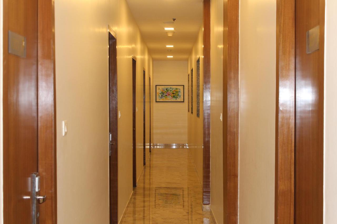 Hotel Airside Bombay Eksteriør billede