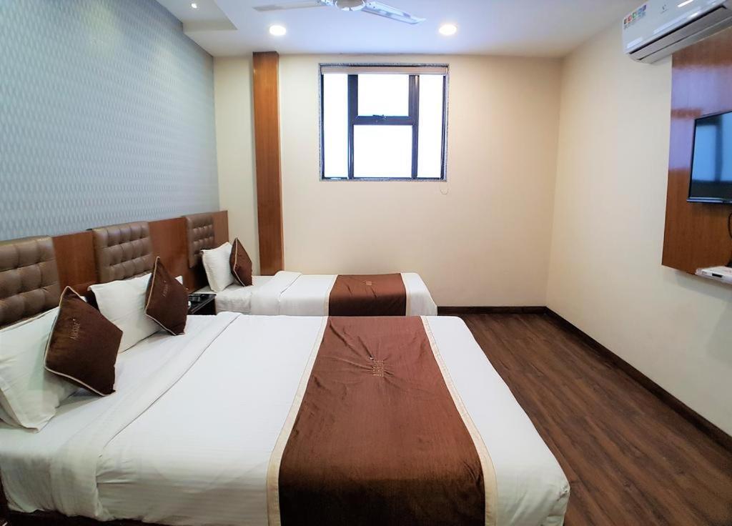 Hotel Airside Bombay Eksteriør billede